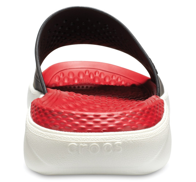 Шльопанці Crocs LiteRide Slide Black / White (066) – у класичному дизайні