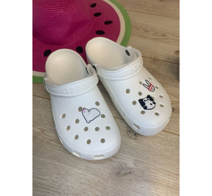 Декоративні прикраси Jibbitz – стильні аксесуари для ваших Crocs